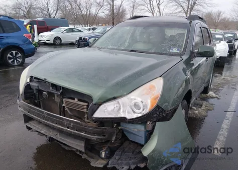 2010 Subaru Outback 2.5I Limited z USA, uszkodzony, nr VIN 4S4BRCKC3A3334817